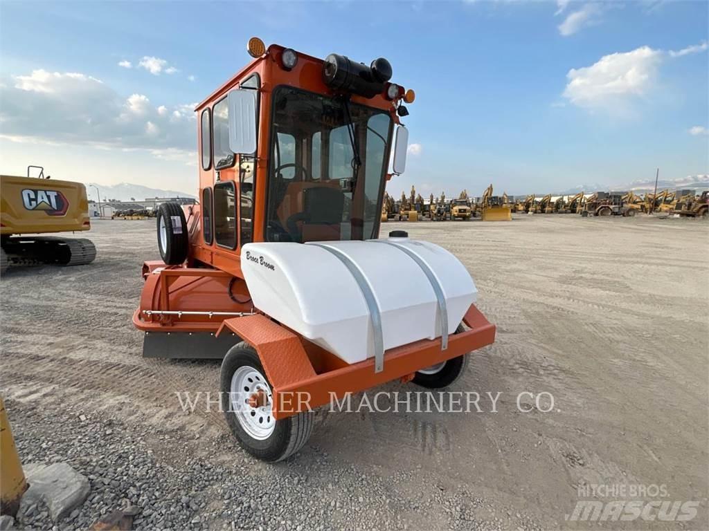 Broce BROOM 4 Підмітальні машини