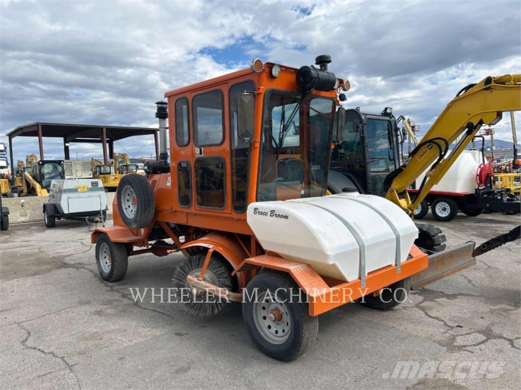 Broce BROOM 4 Підмітальні машини