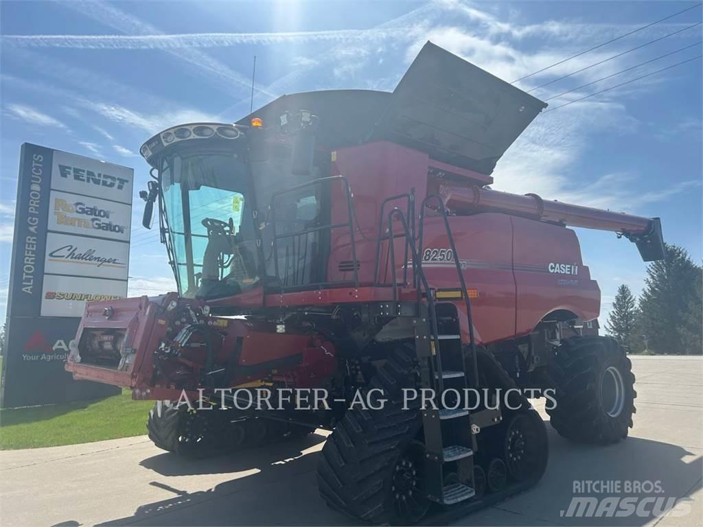 Case IH 8250 Зернозбиральні комбайни
