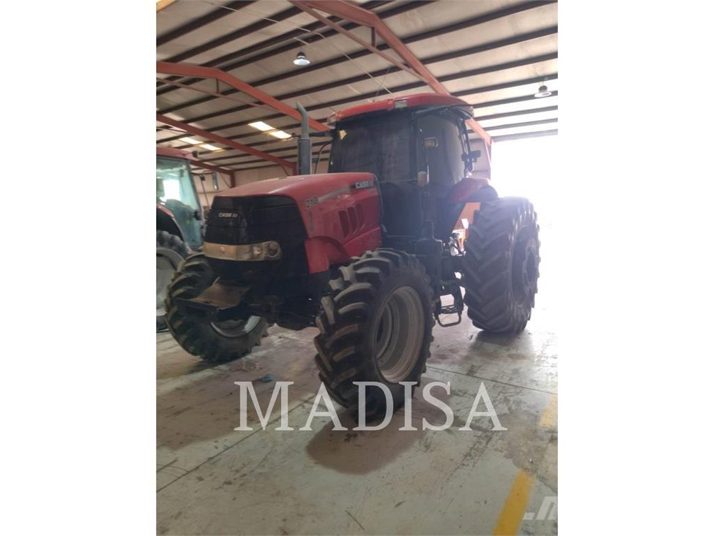 CASE PUMA210 Трактори