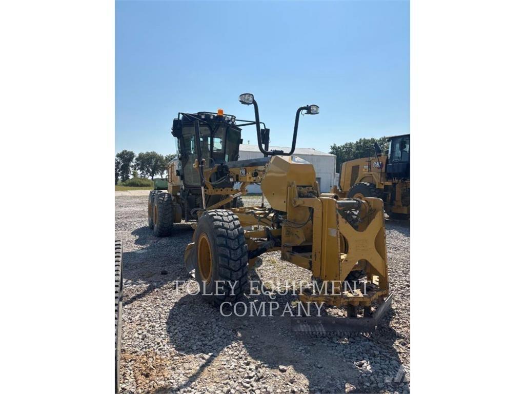 CAT 120-14AWJ Грейдери