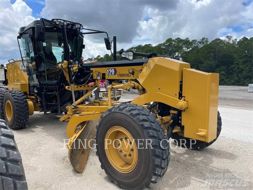 CAT 120 AWD CS Грейдери