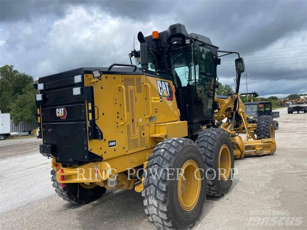 CAT 120 AWD CS Грейдери