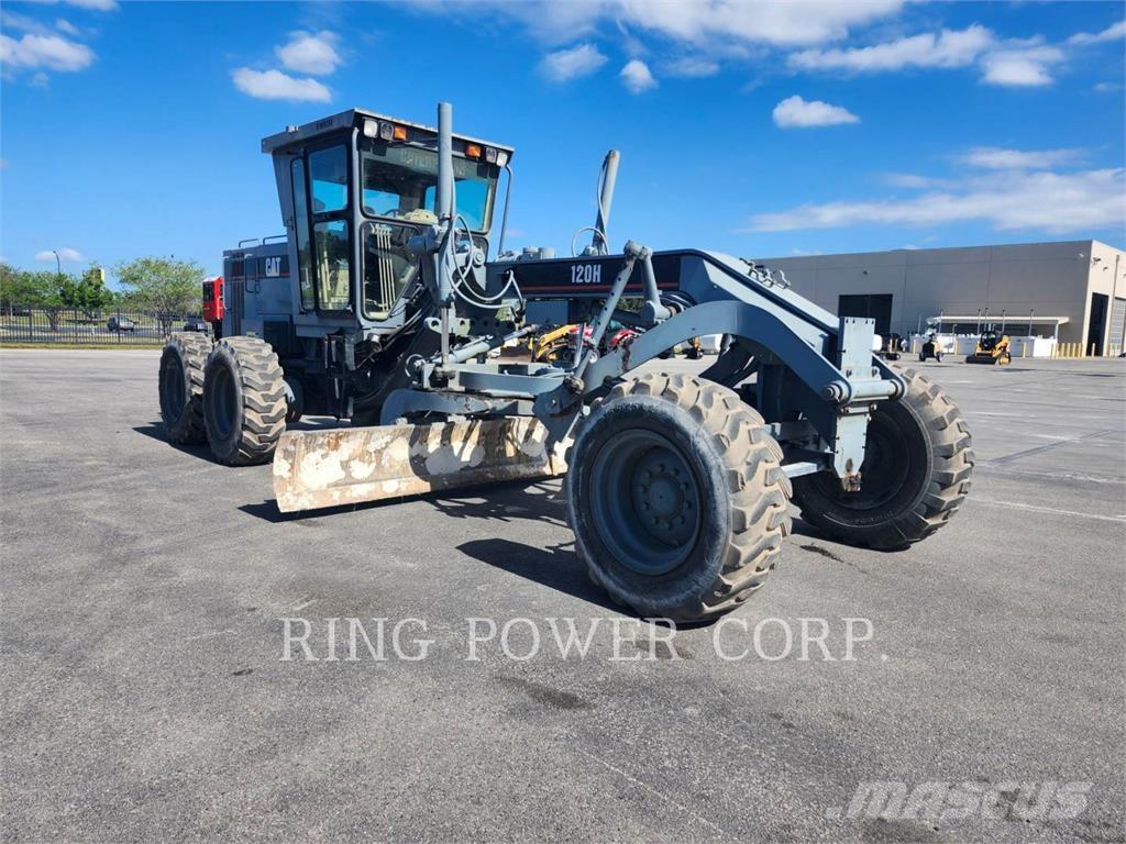 CAT 120H Грейдери