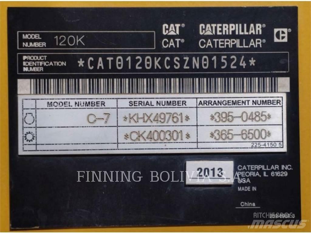 CAT 120K Грейдери