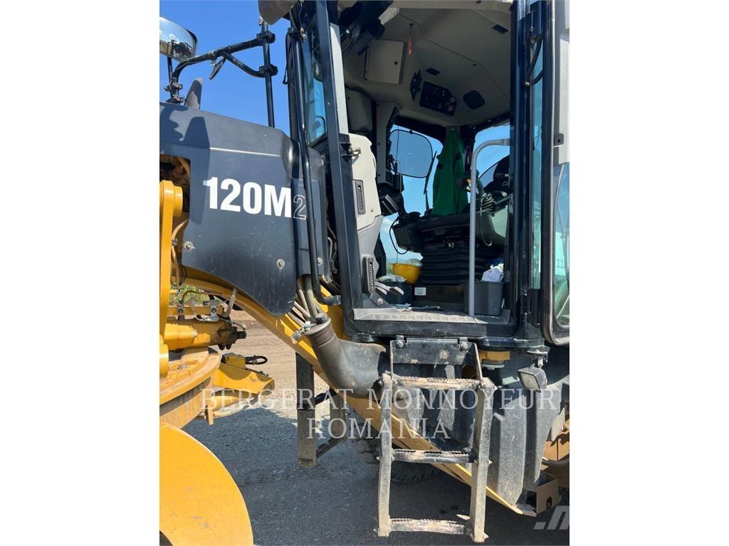 CAT 120M2 Грейдери
