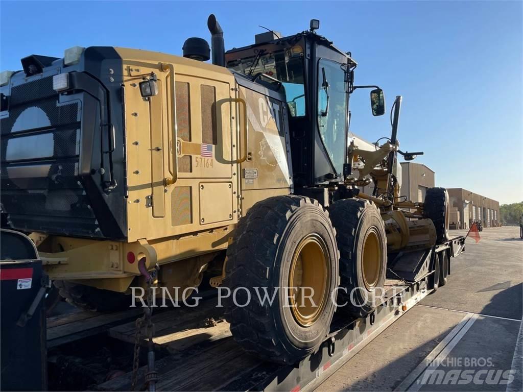 CAT 120M2T4 Грейдери