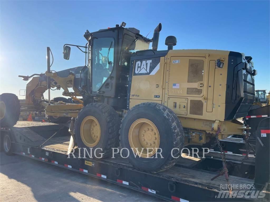 CAT 120M2T4 Грейдери