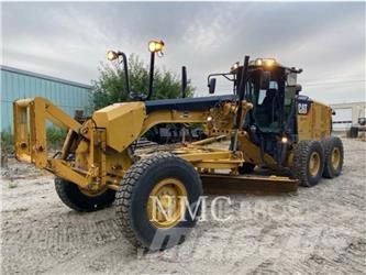 CAT 12M Грейдери