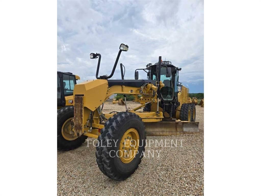 CAT 12M2 Грейдери