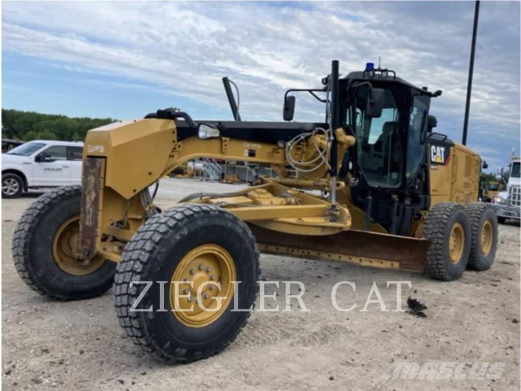 CAT 12M2 Грейдери
