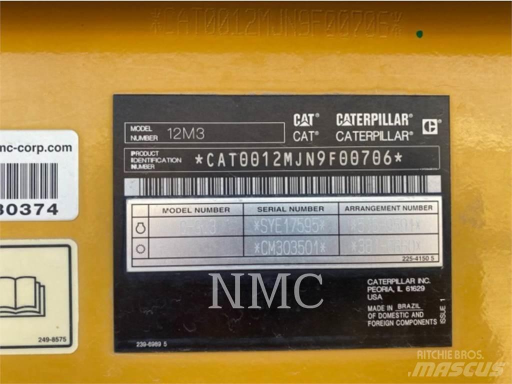 CAT 12M3 Грейдери