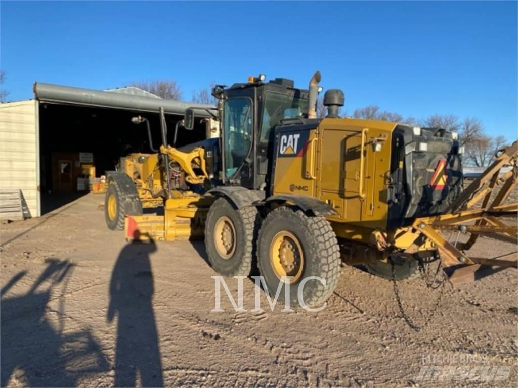 CAT 12M3 Грейдери