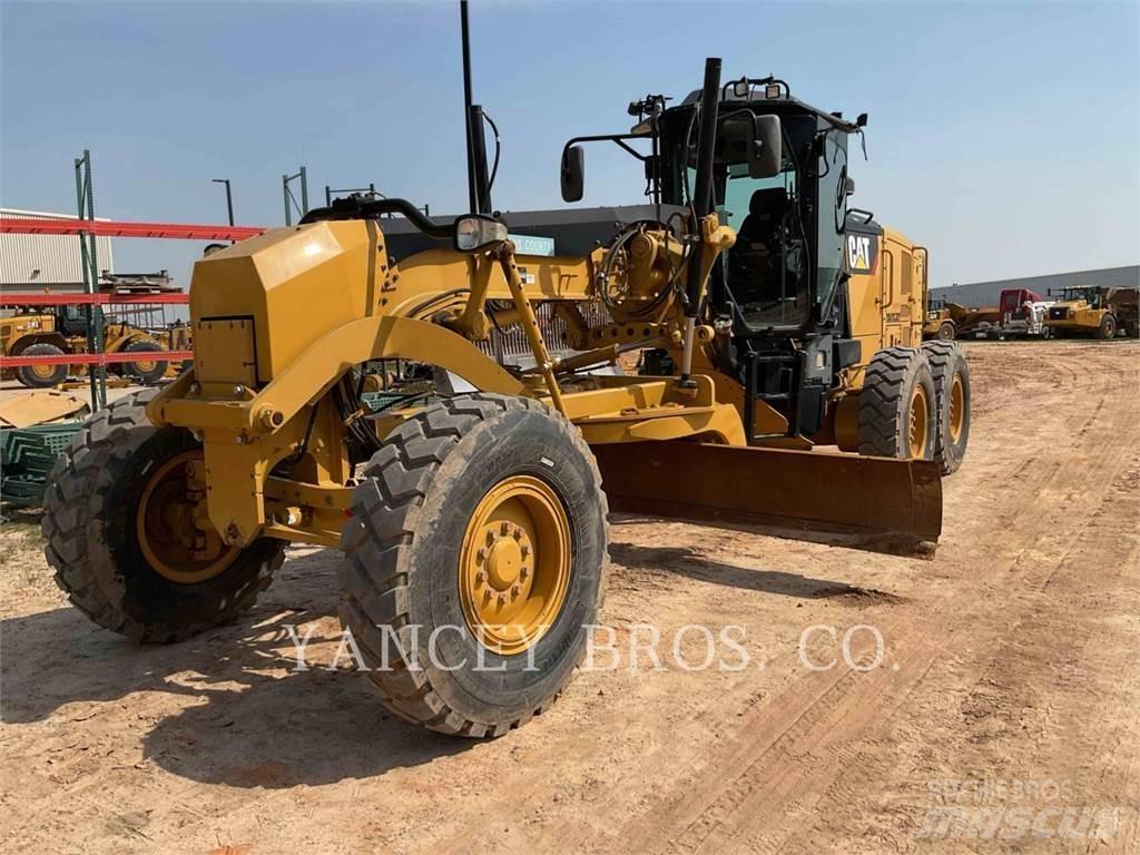 CAT 12M3 Грейдери