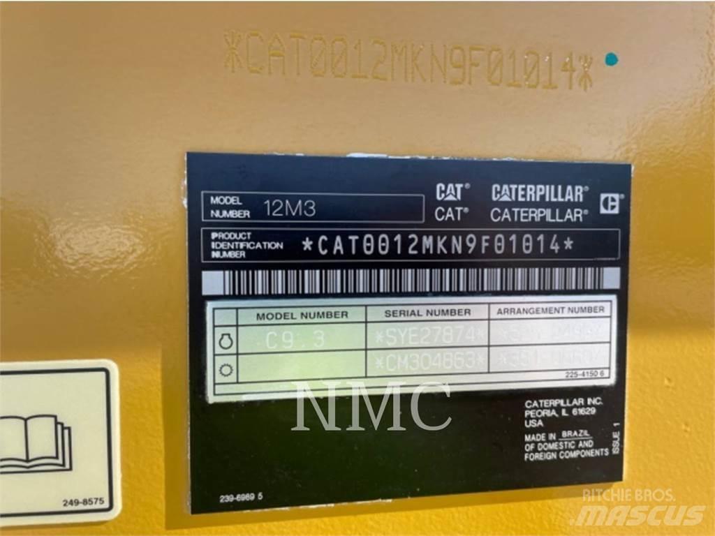 CAT 12M3 Грейдери