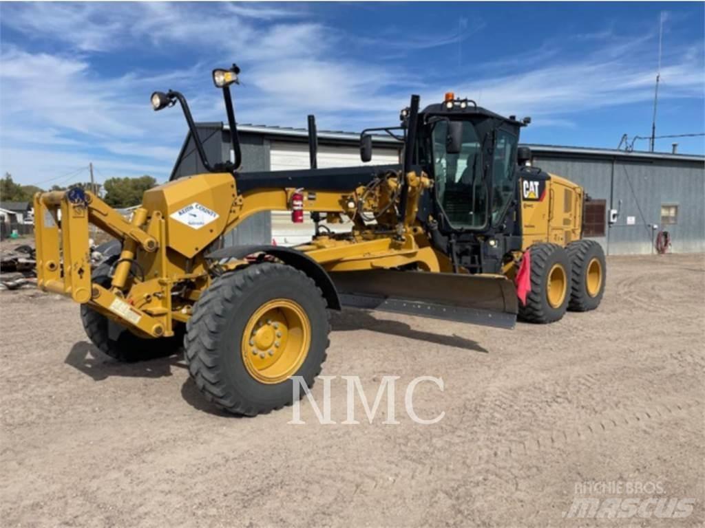 CAT 12M3 Грейдери