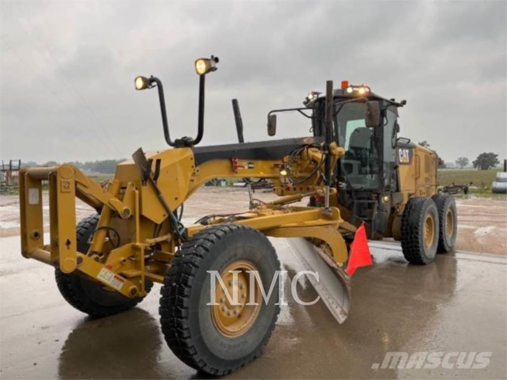 CAT 12M3 Грейдери