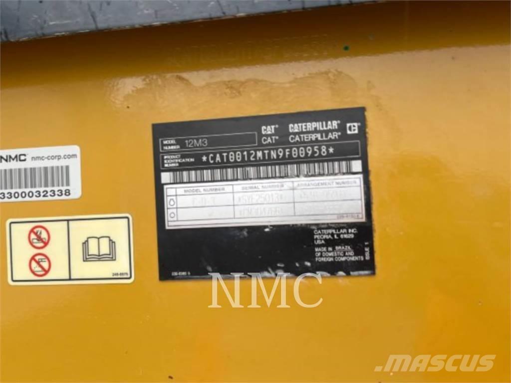 CAT 12M3 Грейдери