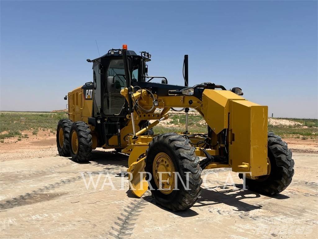 CAT 12M3 AWD Грейдери