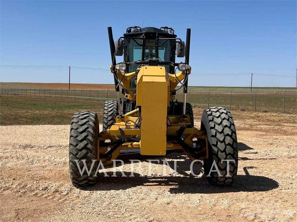 CAT 12M3 AWD Грейдери