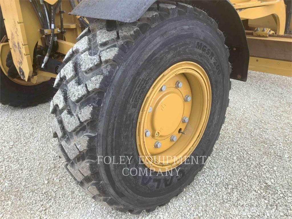 CAT 12M3AW Грейдери