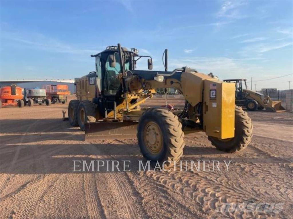 CAT 12M3AWD TR Грейдери