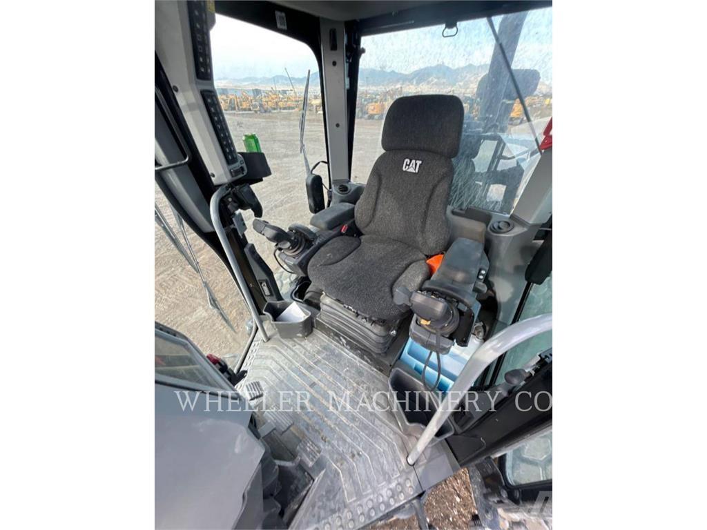 CAT 14 Грейдери