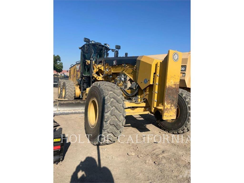 CAT 14 Грейдери