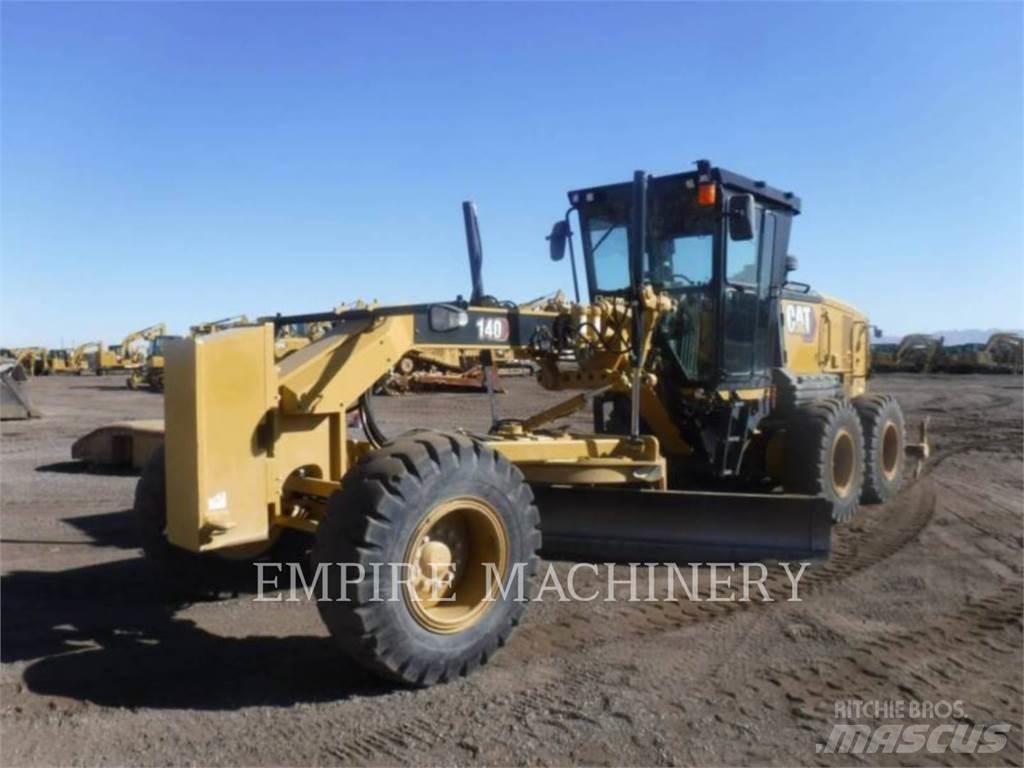 CAT 140-13 Грейдери