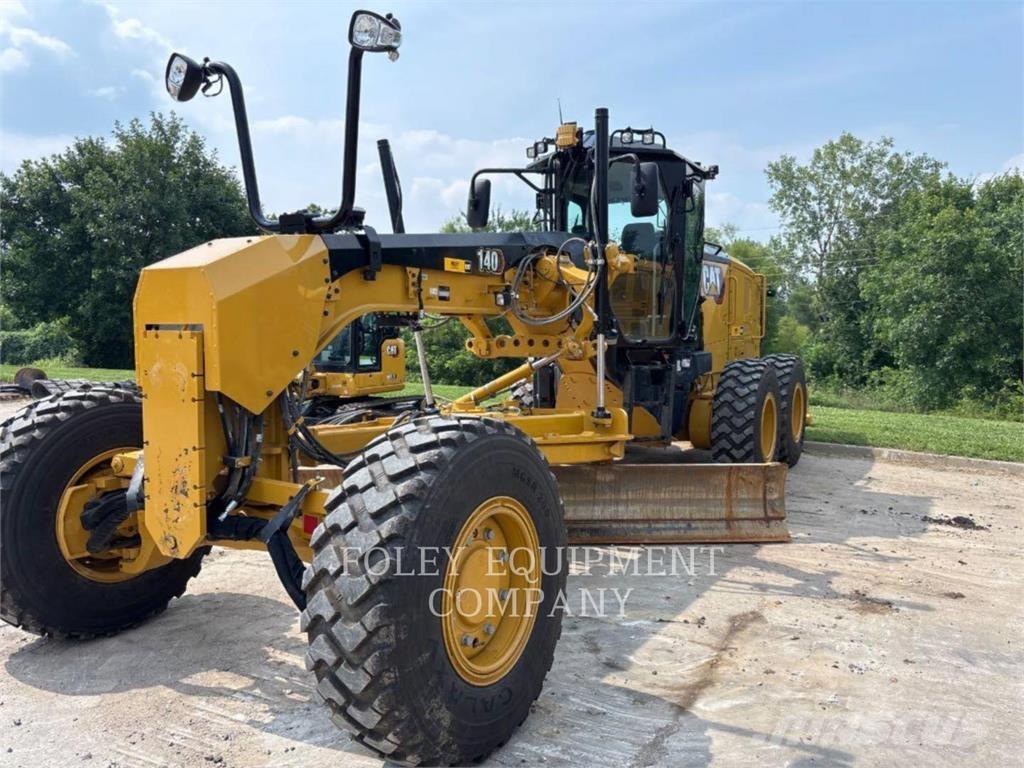 CAT 140-15AWJI Грейдери
