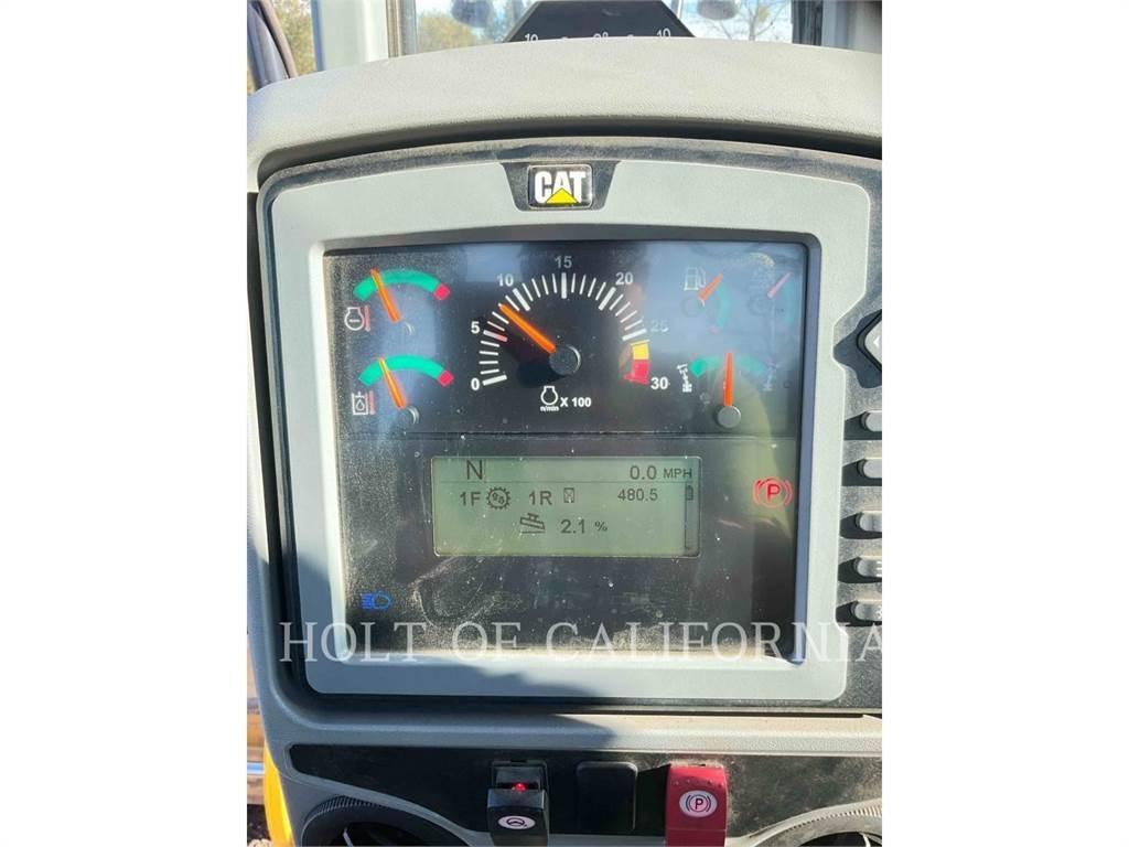 CAT 140 AWD Грейдери