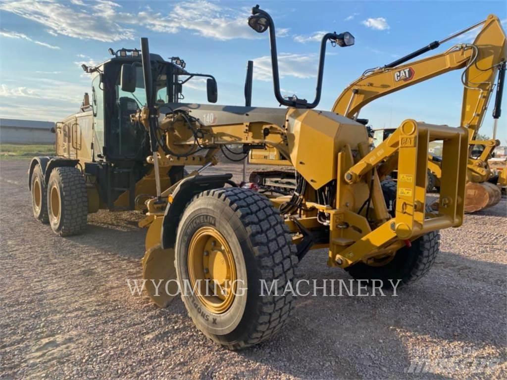 CAT 140 AWD Грейдери