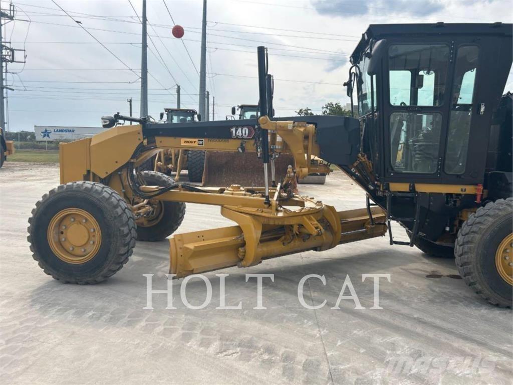 CAT 140 AWD Грейдери