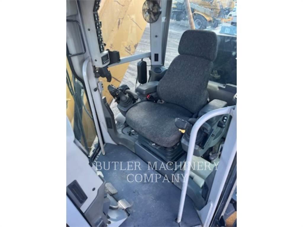 CAT 140 M2 Грейдери