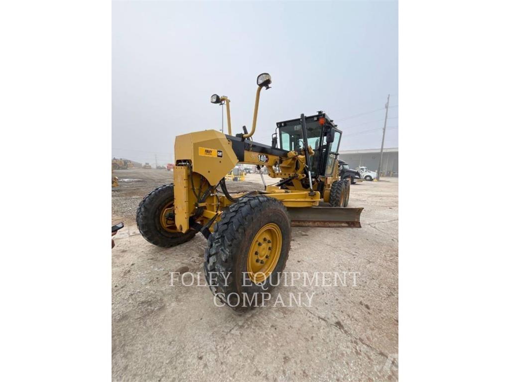 CAT 140GC-01AW Грейдери