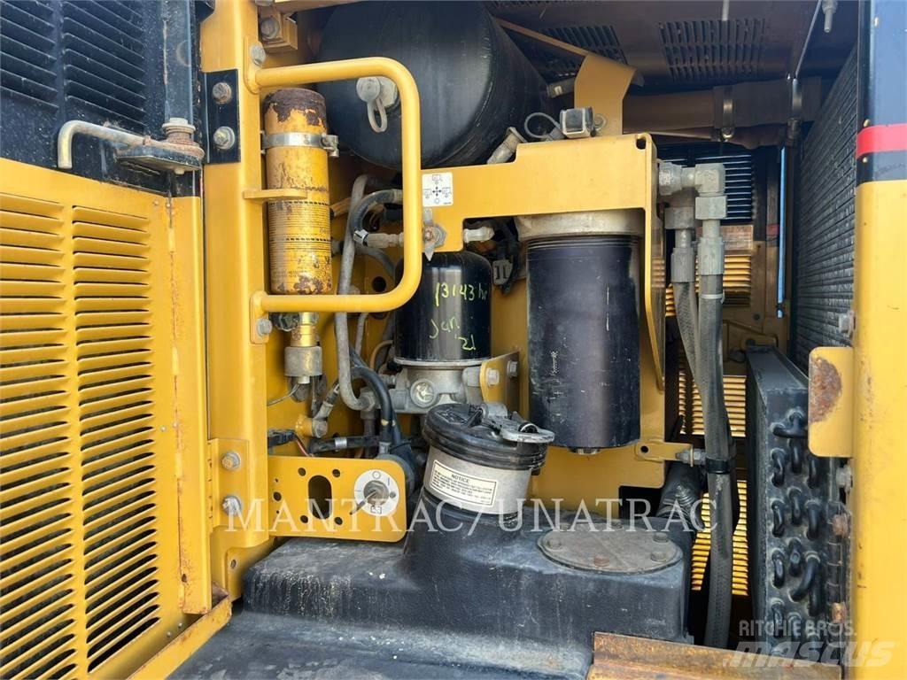 CAT 140HNA Грейдери