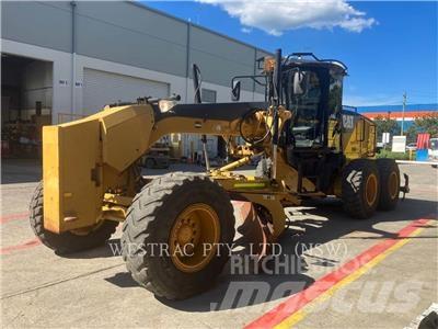 CAT 140M Грейдери
