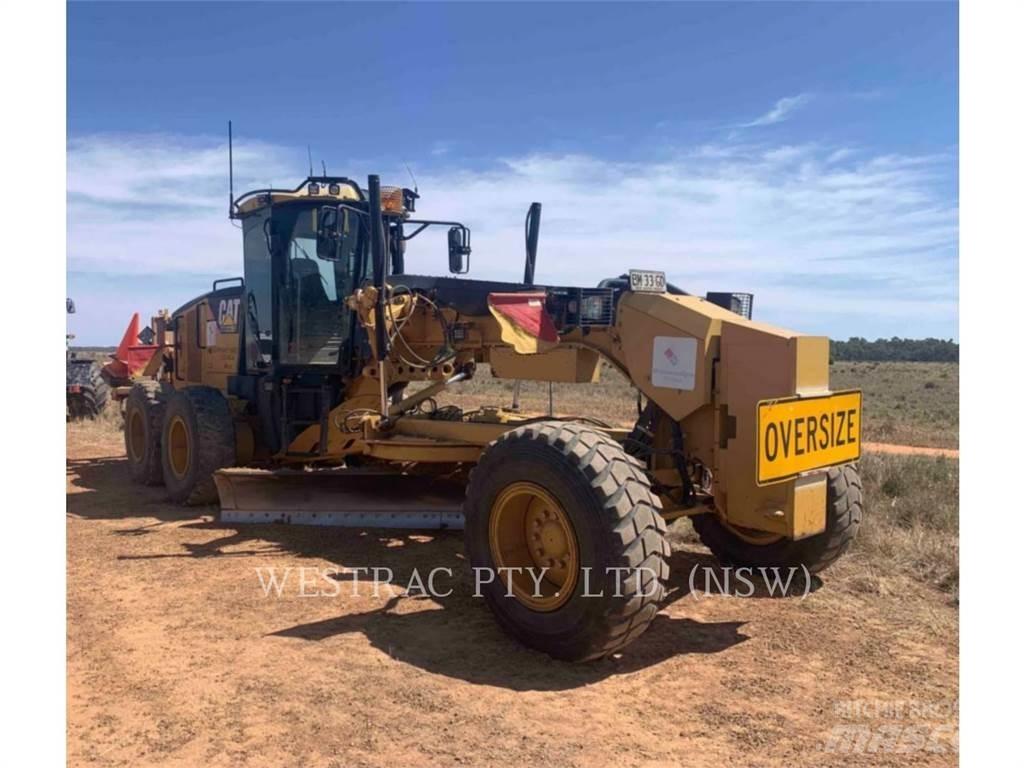 CAT 140M Грейдери