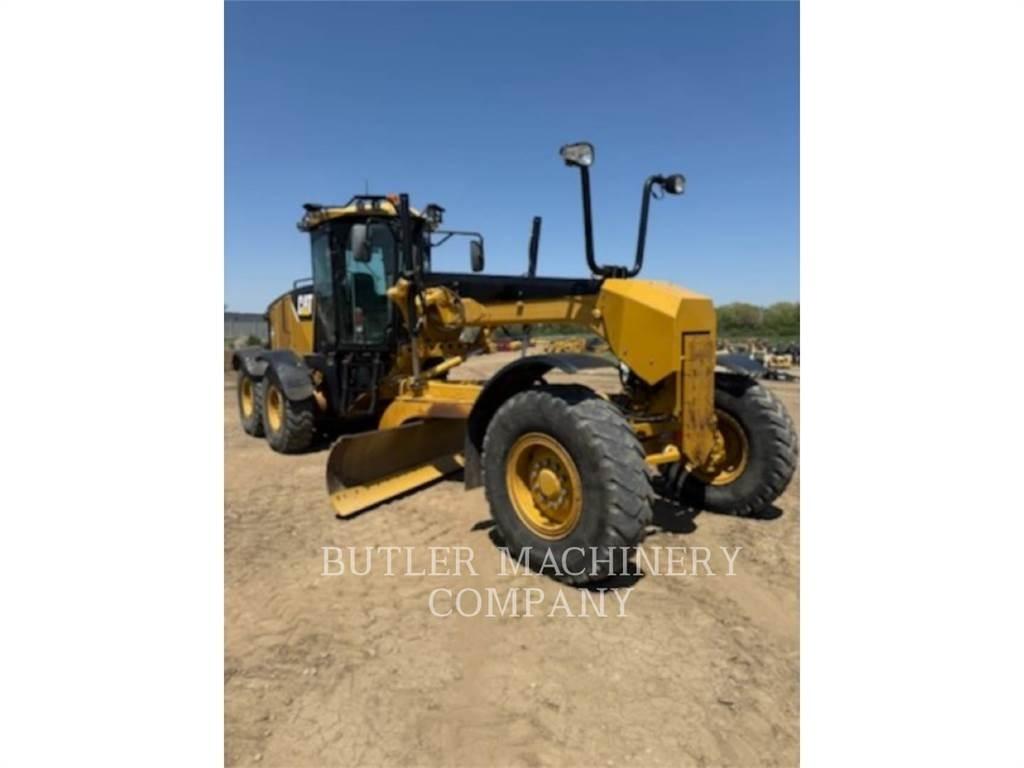 CAT 140M Грейдери