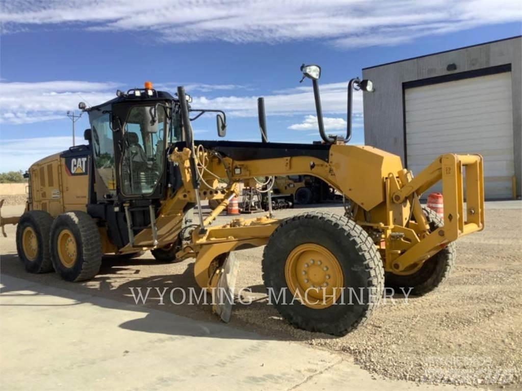 CAT 140M 3 Грейдери