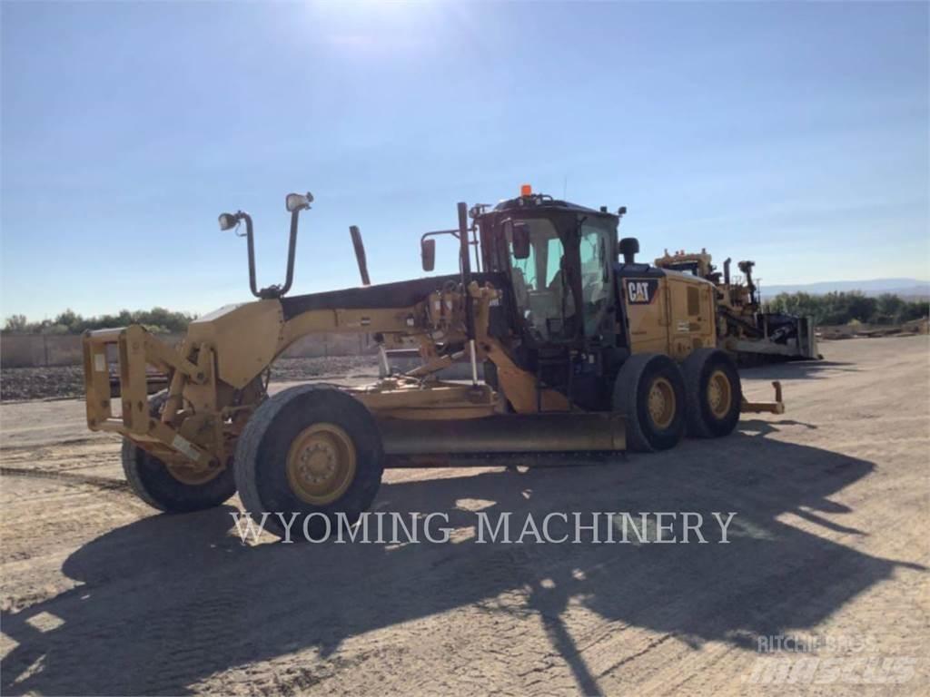 CAT 140M 3 Грейдери