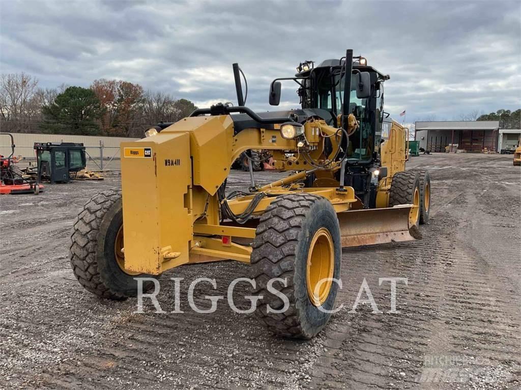 CAT 140M LC17 Грейдери