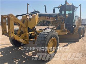 CAT 140M2 AWD Грейдери