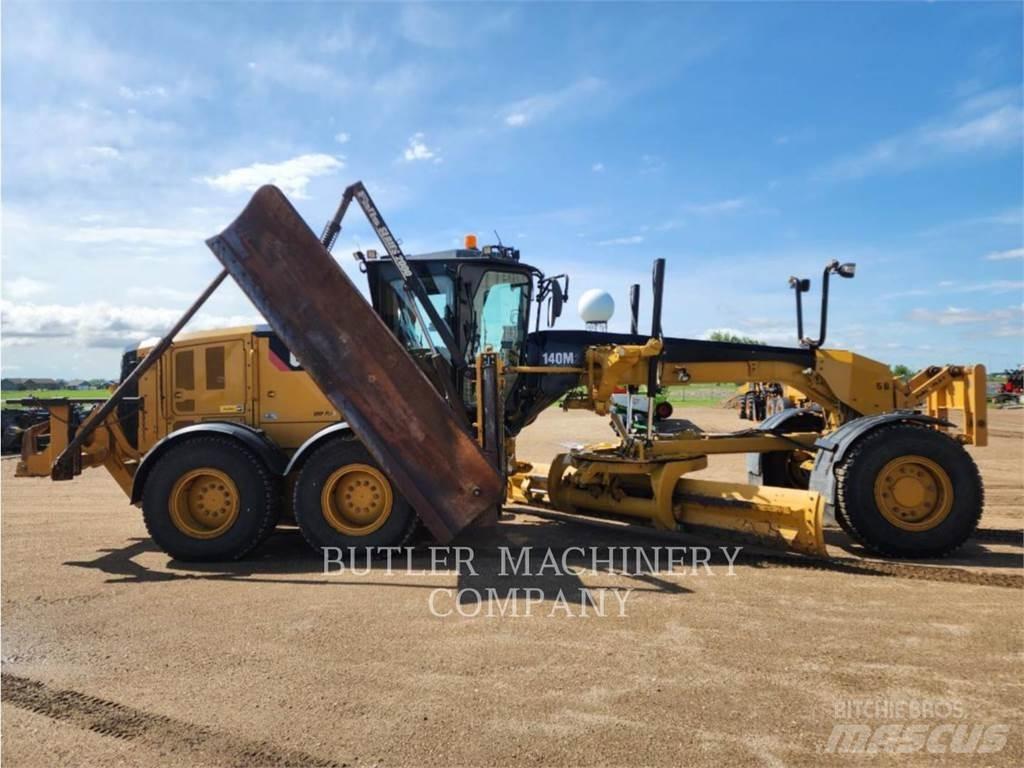 CAT 140M2AWD Грейдери