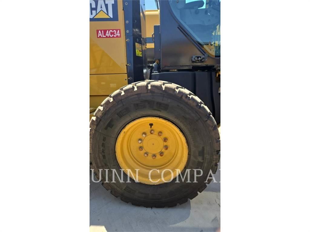 CAT 140M3 Грейдери