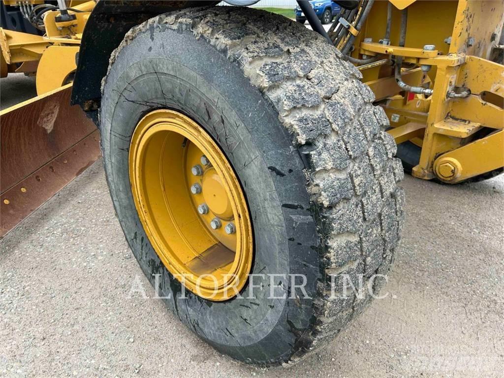CAT 140M3 Грейдери