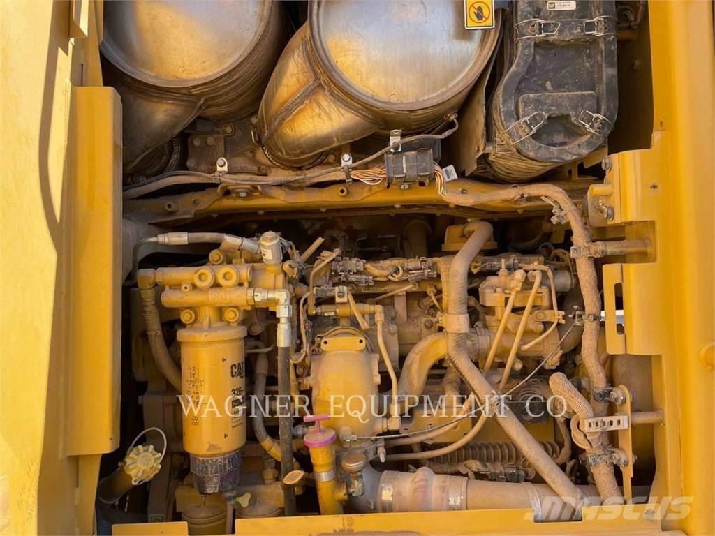 CAT 140M3 Грейдери