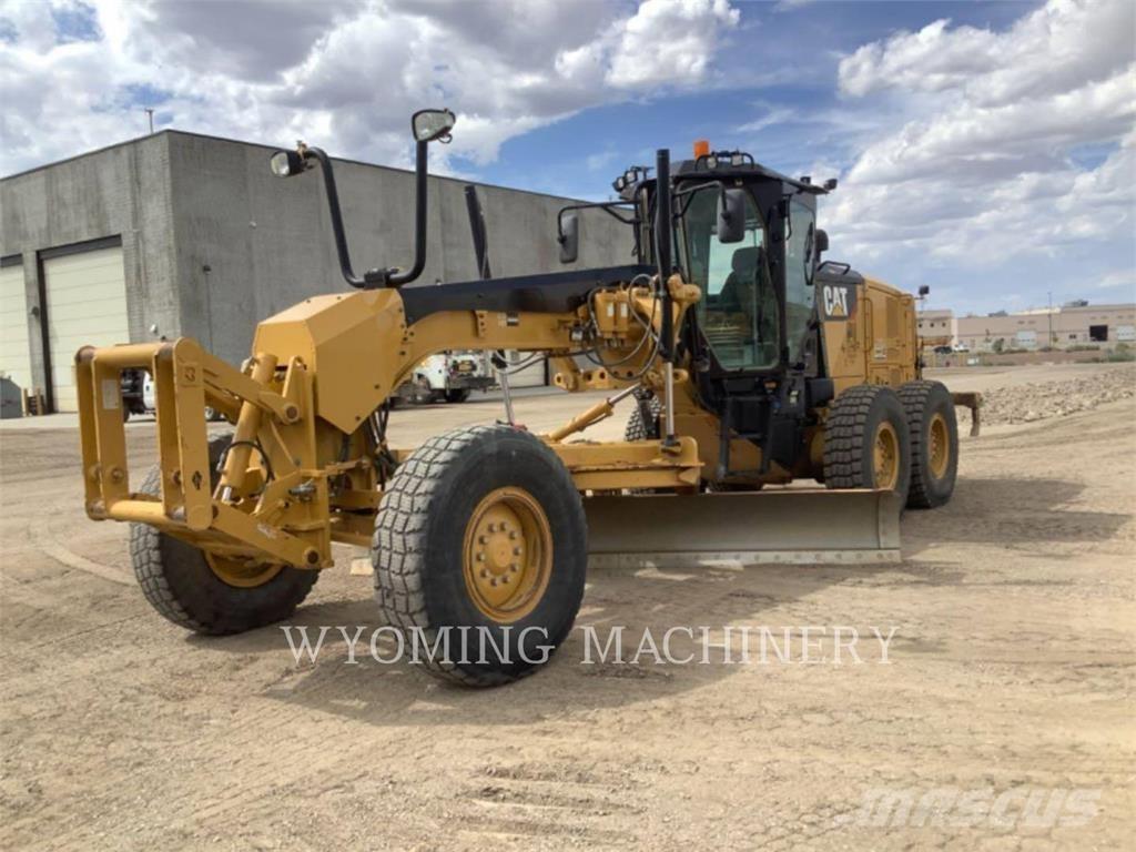 CAT 140M3 Грейдери
