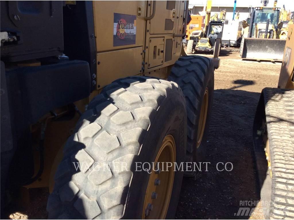 CAT 140M3 AWD Грейдери