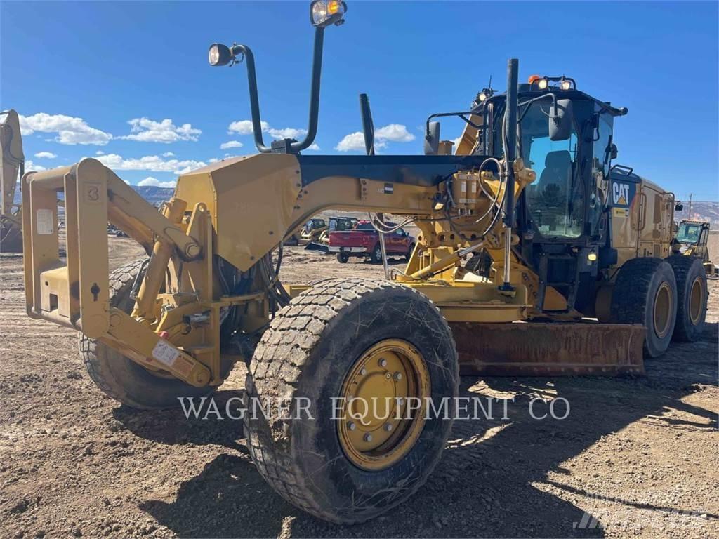 CAT 140M3 AWD Грейдери